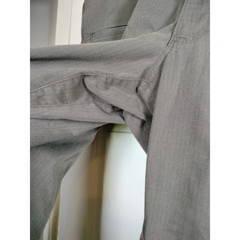 5.11 Tactical Cargo Pants Mens Tag 44x32 Actual 44x31 Tundra Green Ripstop Work